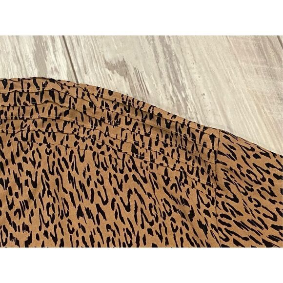 Terra & Sky plus size leopard blouse, size 2X - Picture 4 of 12